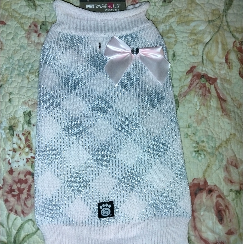 Petragous designs Pink/Grey checkered Dog sweater Medium
